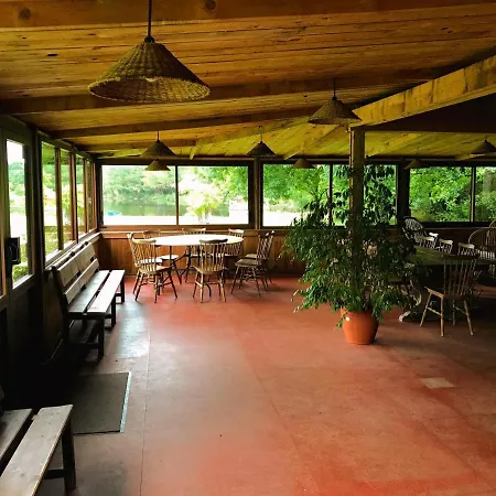 Campsite Domaine De Lann Hallat Plougoumelen